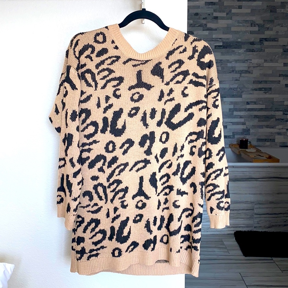 Leopard sweater